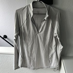 RBX women’s workout / yoga / exercise shirt with long sleeves and thumb holes